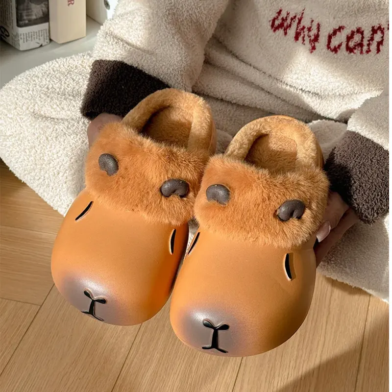 chausson-sabot-fourres-capybara-caramel-paire chausson-sabot-fourres-capybara-caramel-paire