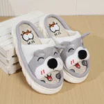 claquettes-fourrures-femme-chien-gris