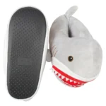 pantoufles-requin-gris