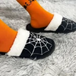 pantoufle-araignee-halloween-femme
