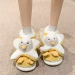 chausson-canard-dans-sa-coquille-face