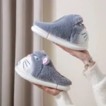 chausson-chat-boudeur-gris-face