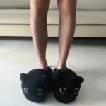 pantoufle-chat-noir-vue-face