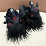 pantoufle-noire-demon-barbu-vue-produit