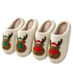 Pantoufles de Noël avec Tête de Renne en variantes nez vert et nez rouge