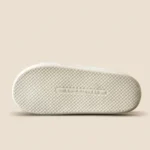 pantoufles-pere-noel-blanches