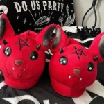 pantoufles-petit-diablotin-rouge-paire